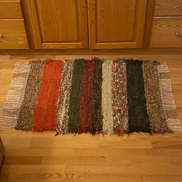Woven Rug - Picture 2 of 16